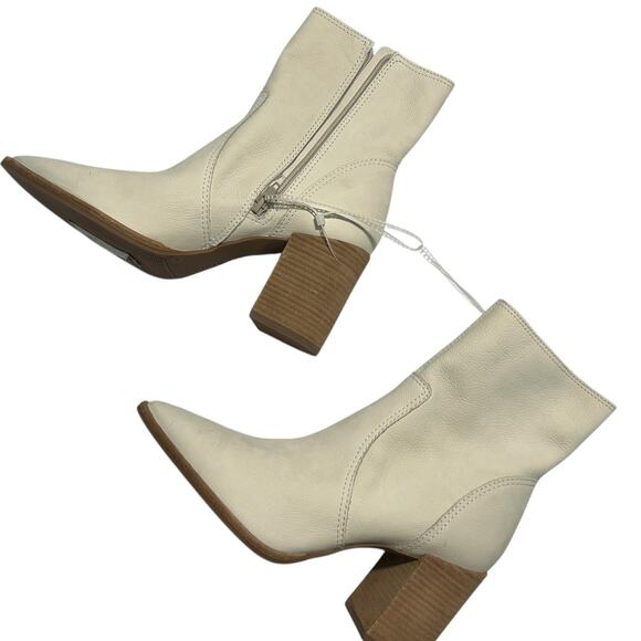 NWOB Gianni Bini Sz 9.5m Darnold Nubuck Block Heel Booties Pointed Toe Leather - Picture 3 of 9